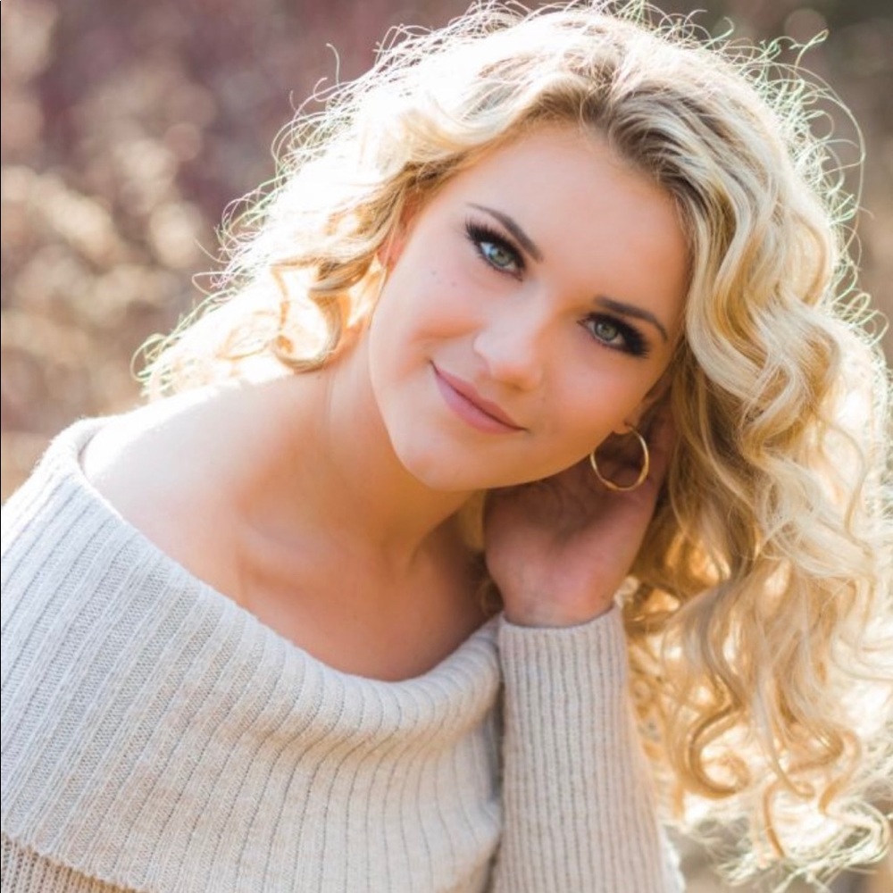 Meet your Posher, Sophie